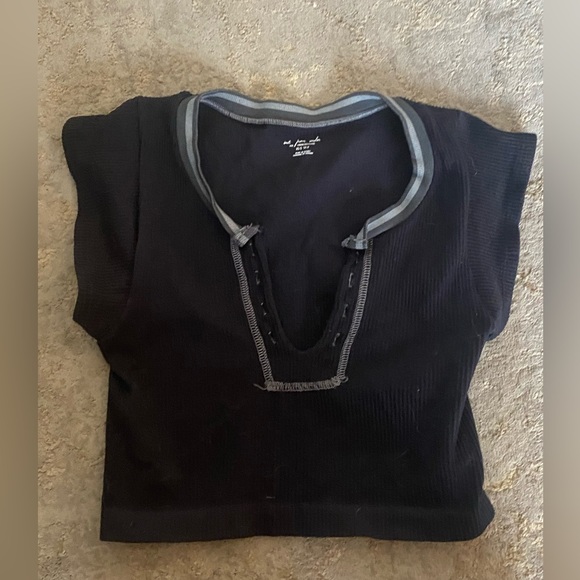 Black size xs urban out fitters crop top - Picture 6 of 6